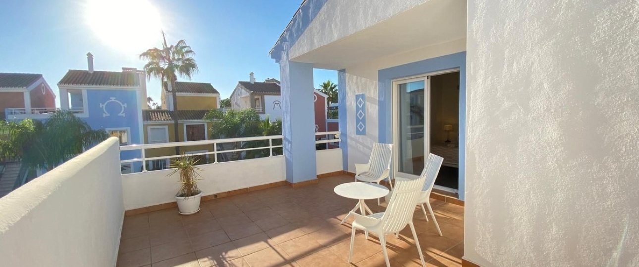 Resale - apartment - Estepona - Estepona Centro