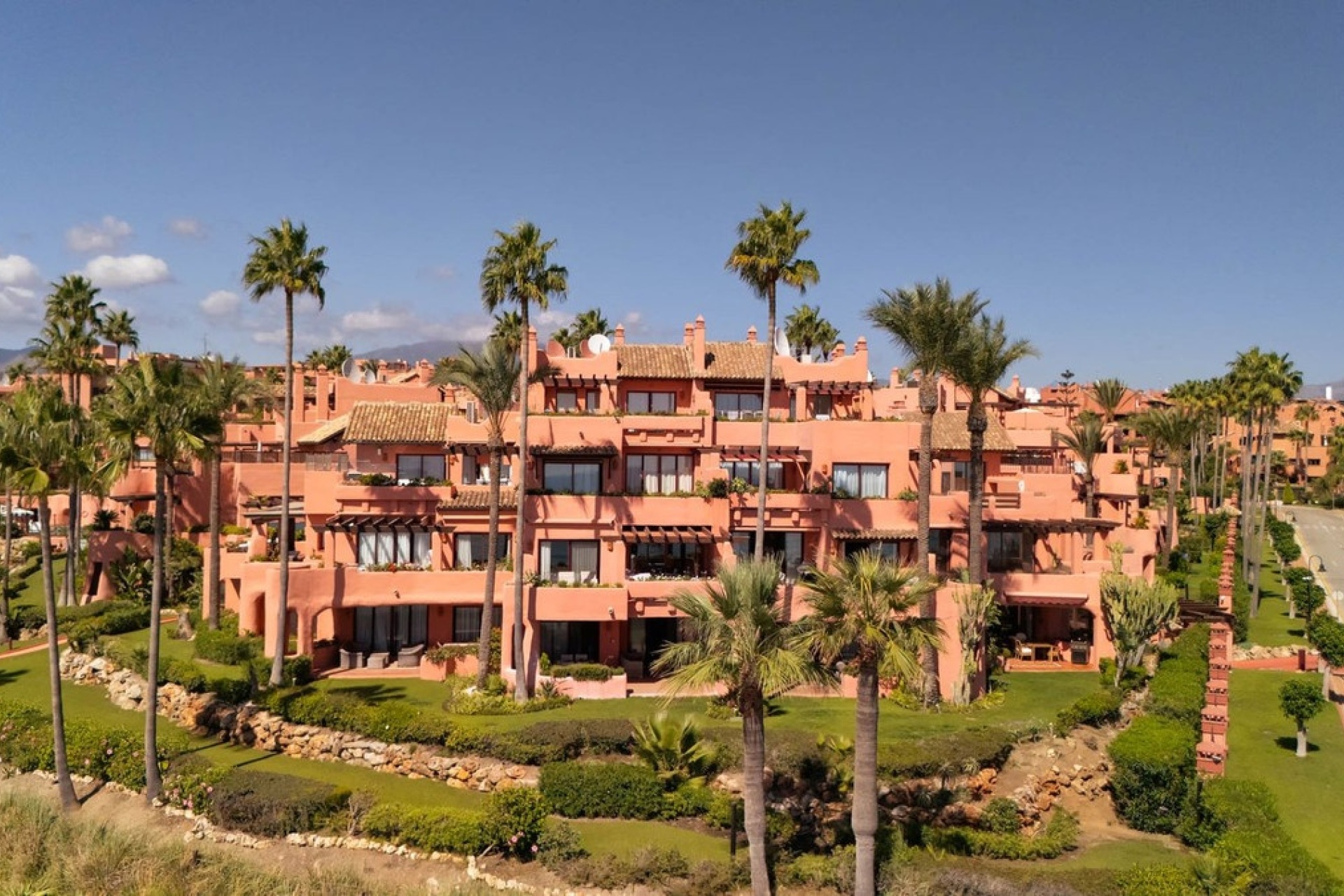 Resale - apartment - Estepona - Estepona Centro