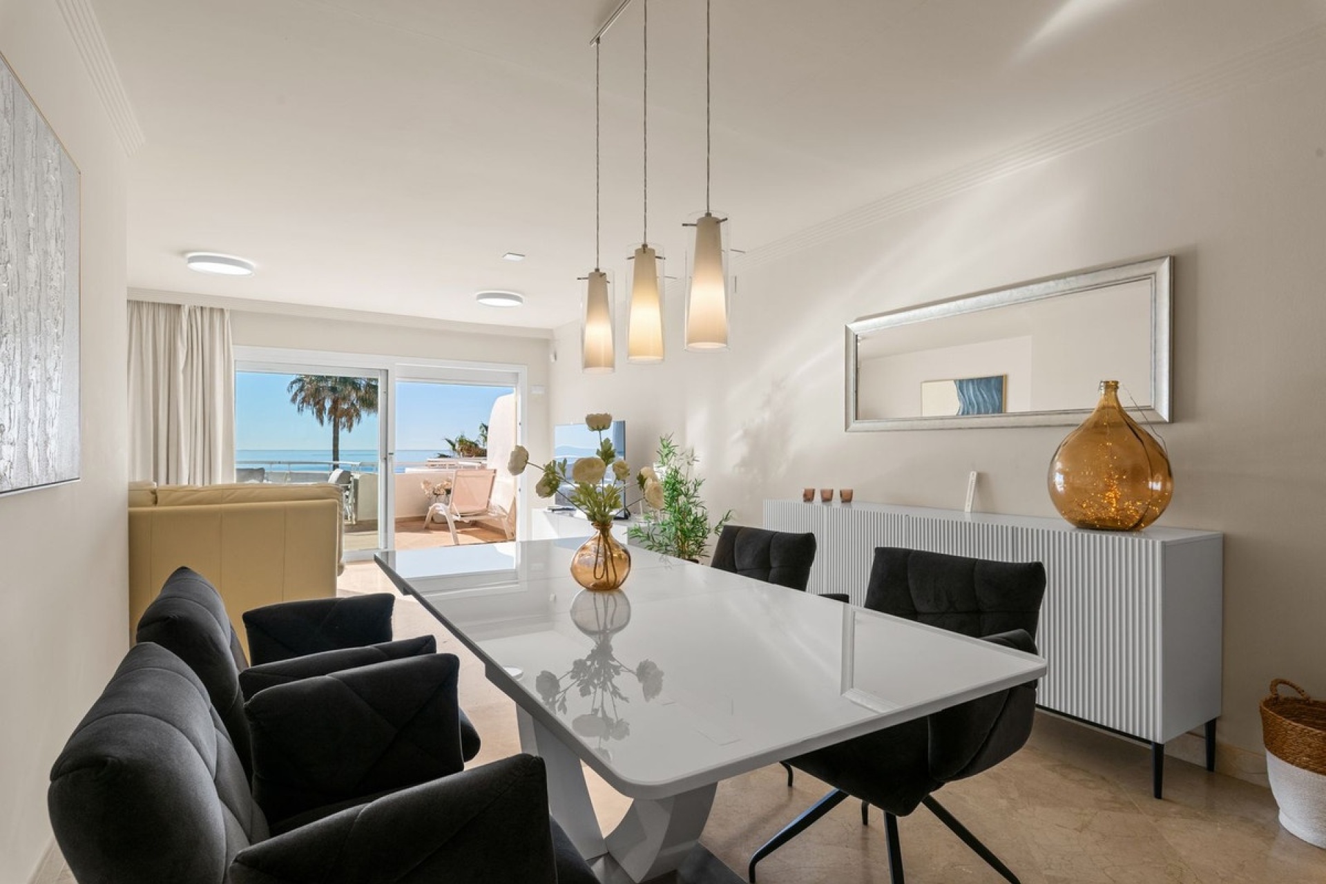 Resale - apartment - Estepona - Estepona Centro
