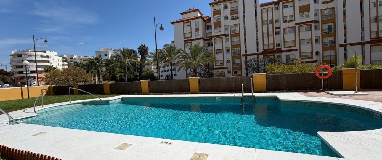 Resale - apartment - Estepona - Estepona Centro