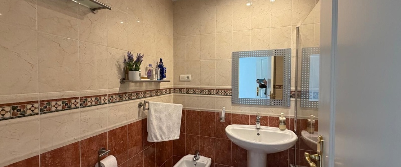 Resale - apartment - Estepona - Estepona Centro