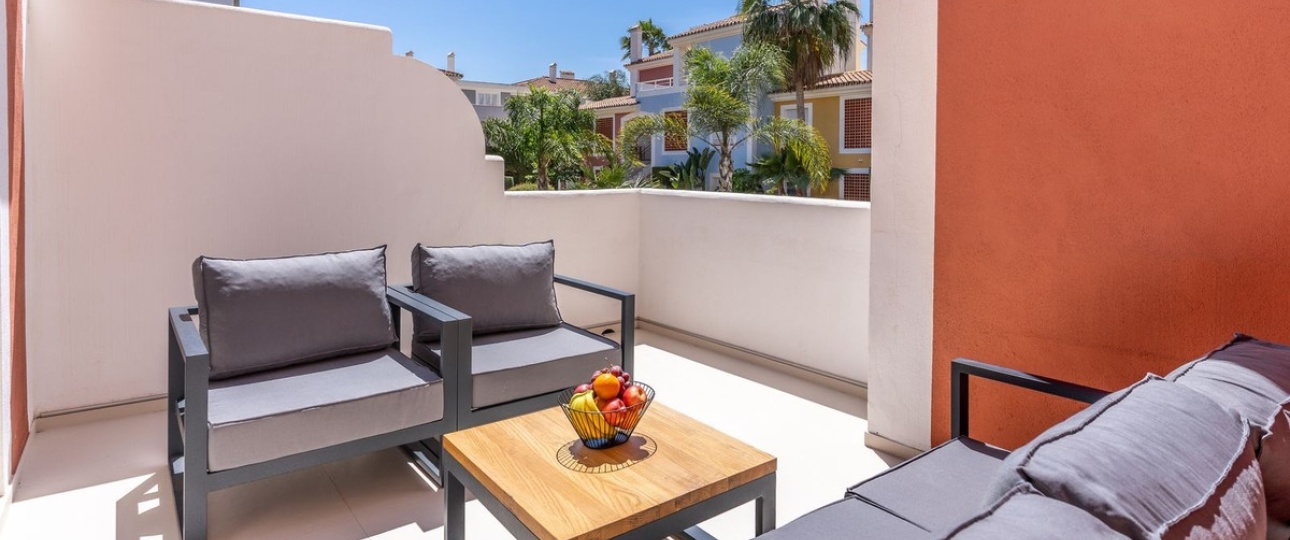 Resale - apartment - Estepona - Estepona Centro