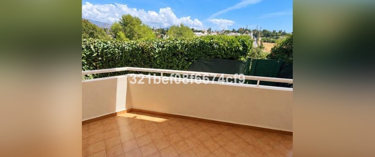 Resale - apartment - Estepona - Estepona Centro