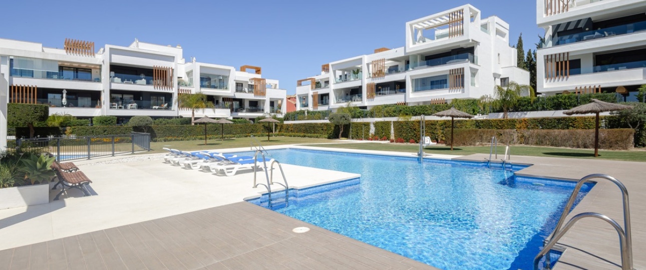 Resale - apartment - Estepona - Estepona Centro
