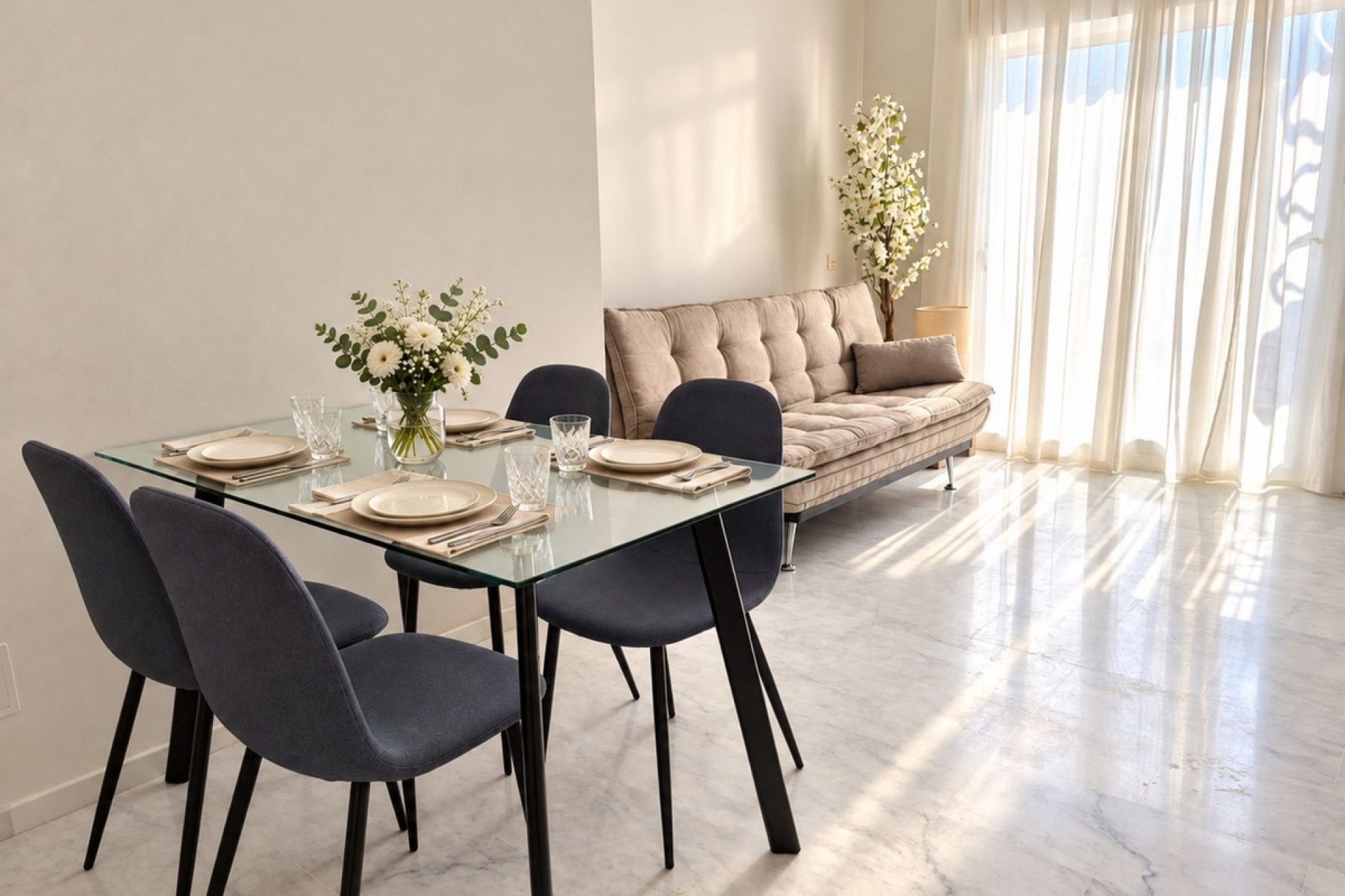 Resale - apartment - Estepona - Estepona Centro