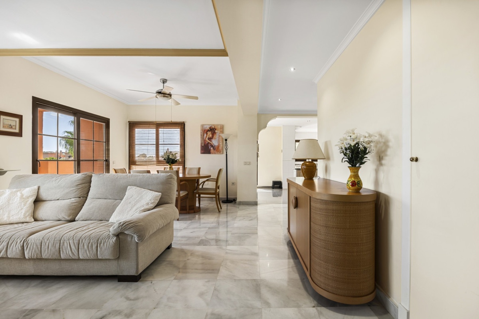 Resale - apartment - Estepona - Estepona Centro
