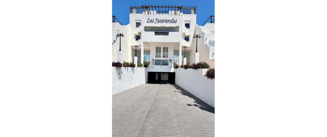 Resale - apartment - Estepona - Estepona Centro
