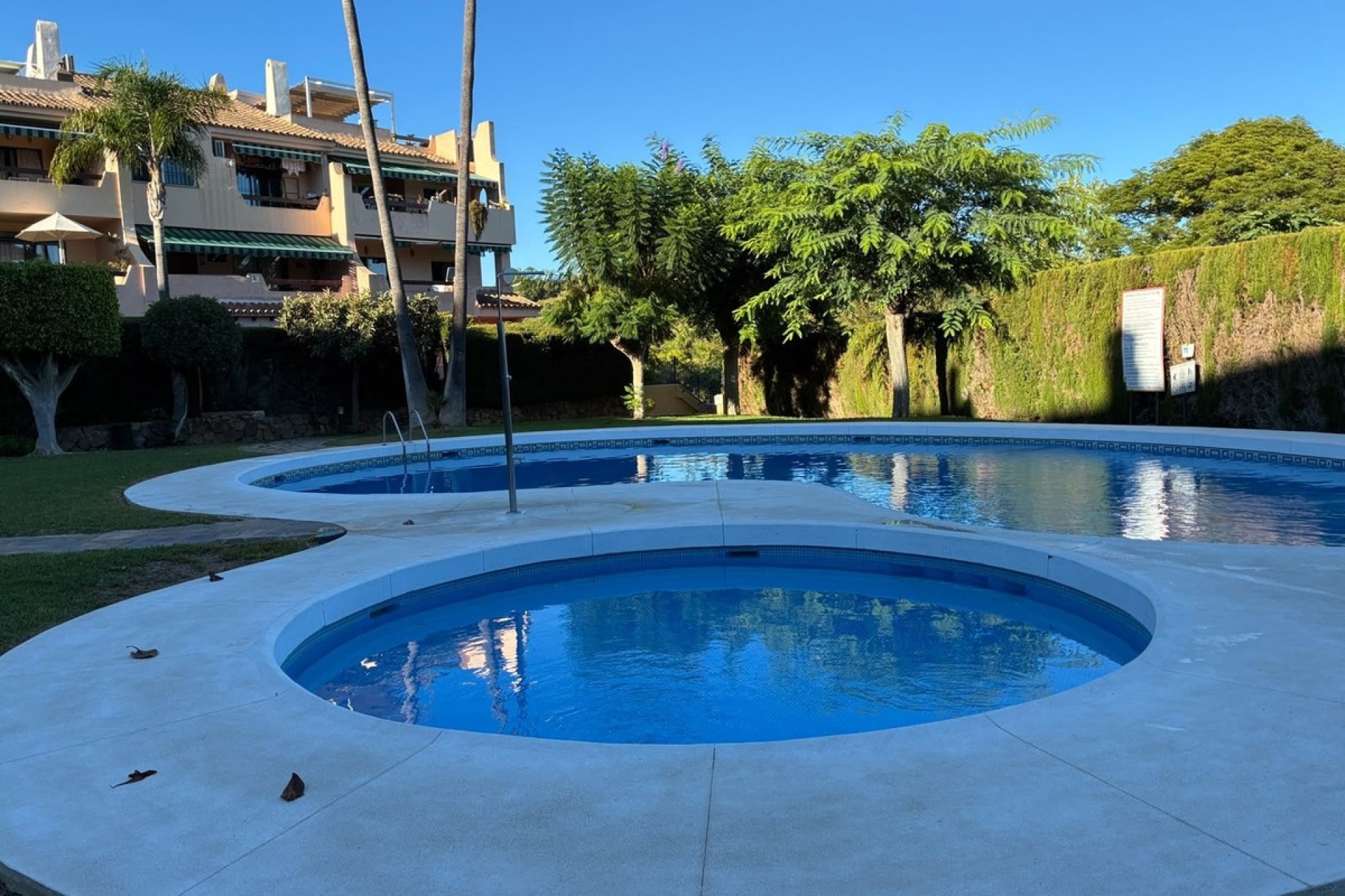 Resale - apartment - Estepona - Estepona Centro