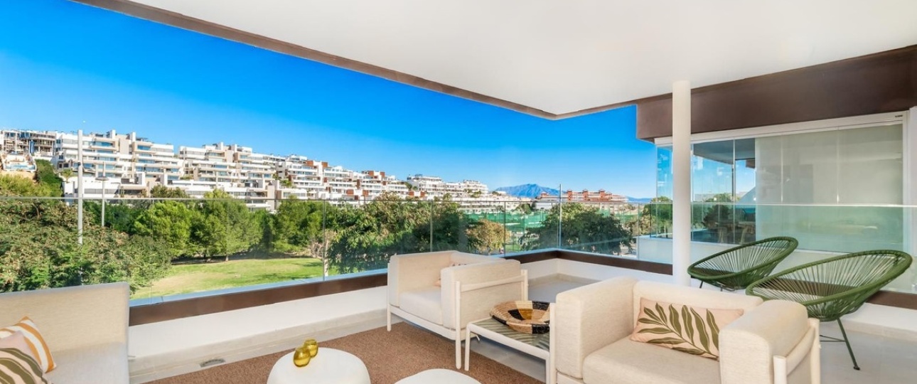 Resale - apartment - Estepona - Estepona Centro