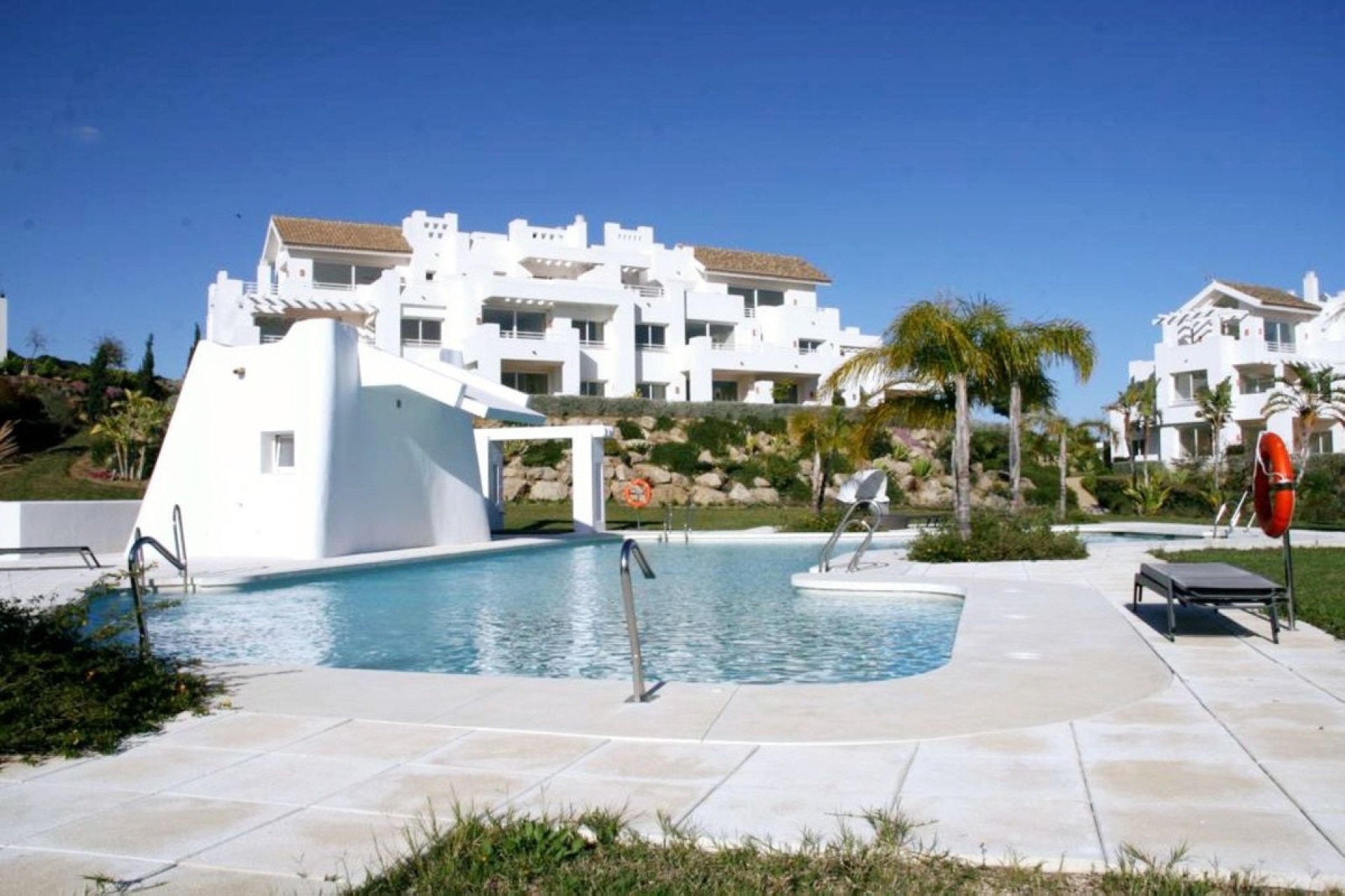 Resale - apartment - Estepona - Estepona Centro