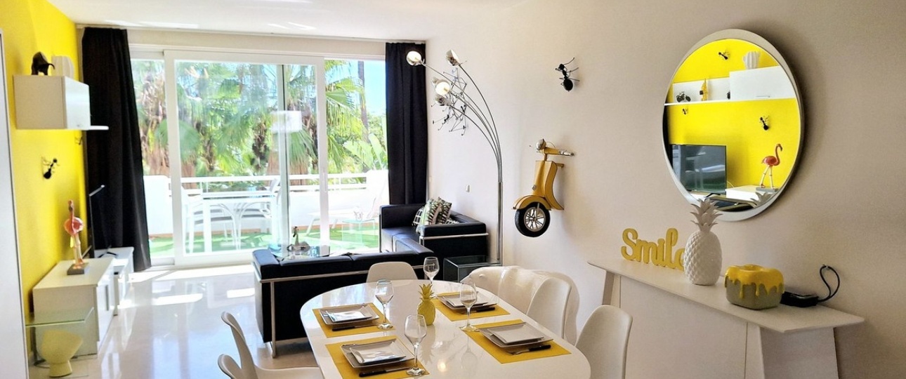 Resale - apartment - Estepona - Estepona Centro