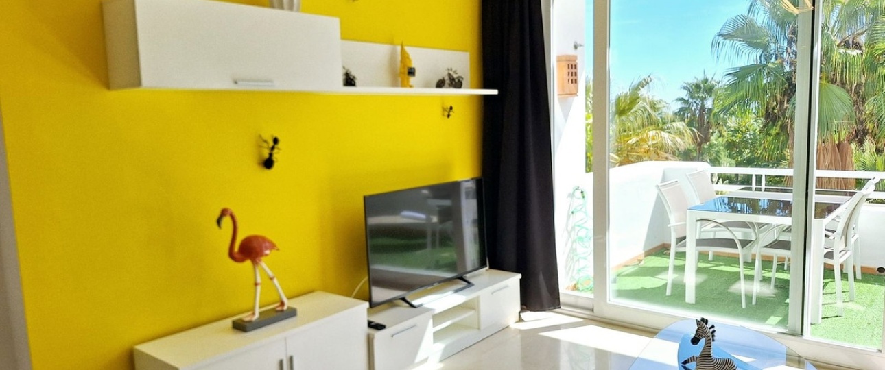 Resale - apartment - Estepona - Estepona Centro