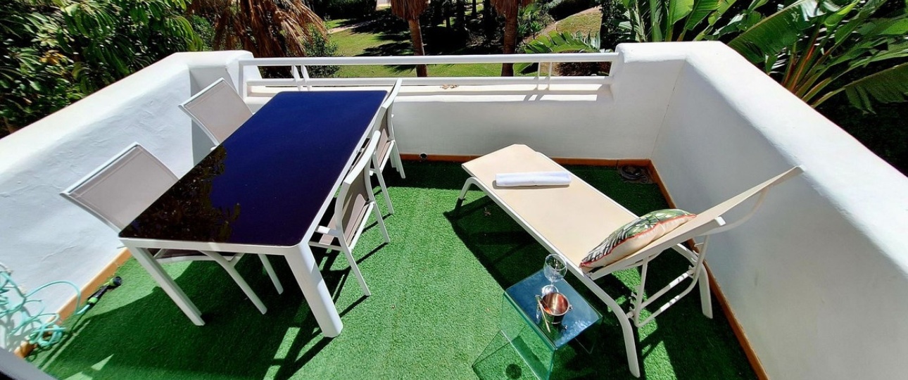 Resale - apartment - Estepona - Estepona Centro