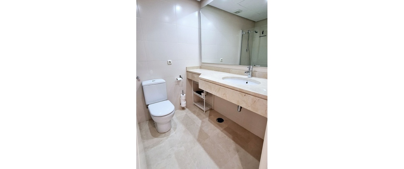 Resale - apartment - Estepona - Estepona Centro