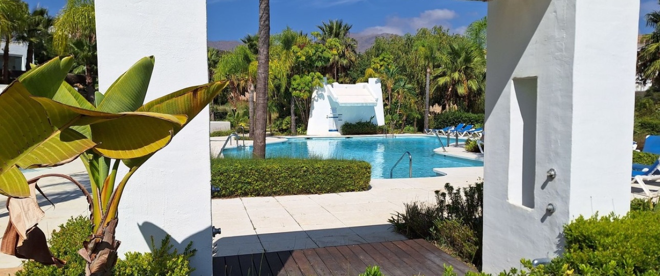 Resale - apartment - Estepona - Estepona Centro