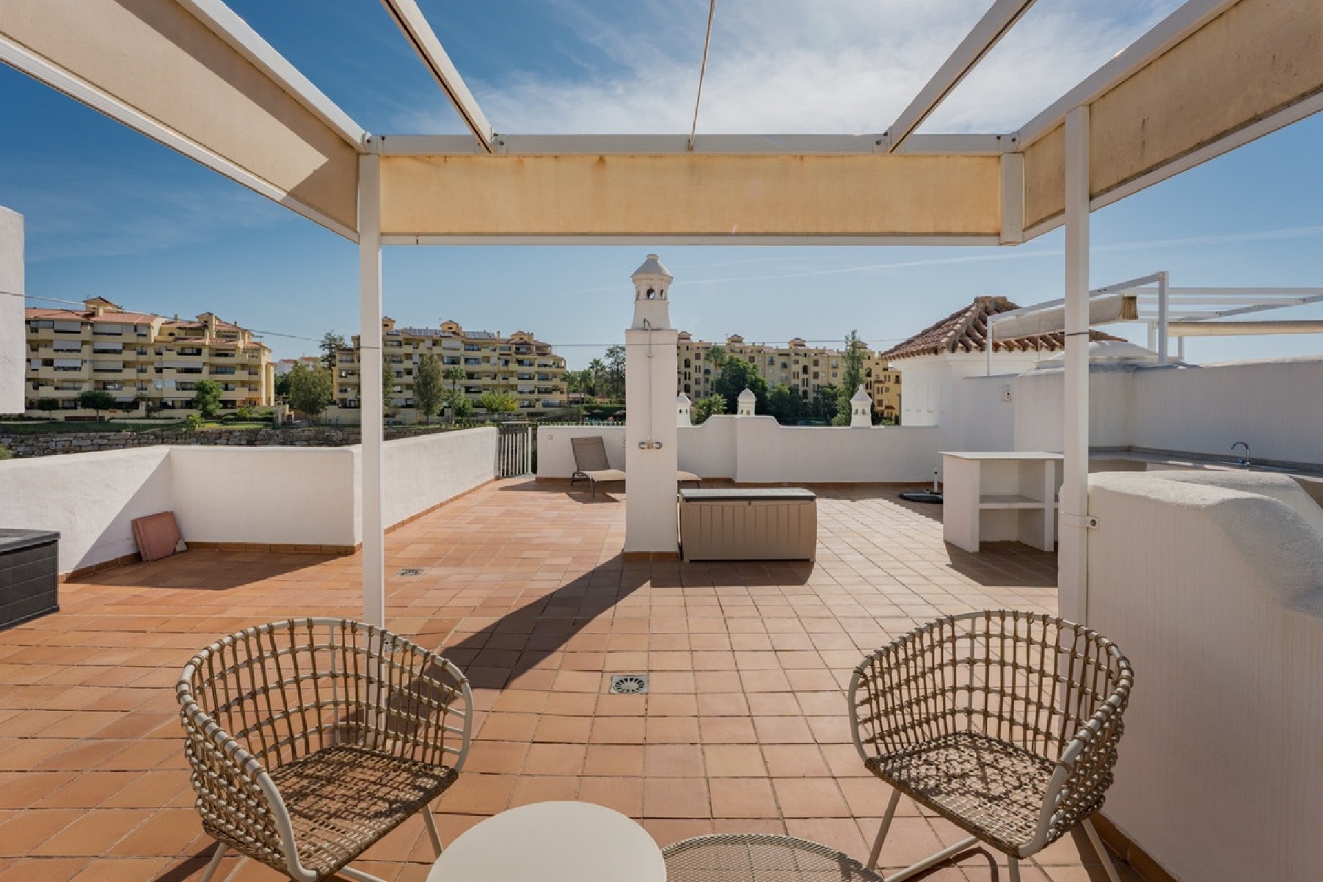 Resale - apartment - Estepona - Estepona Centro
