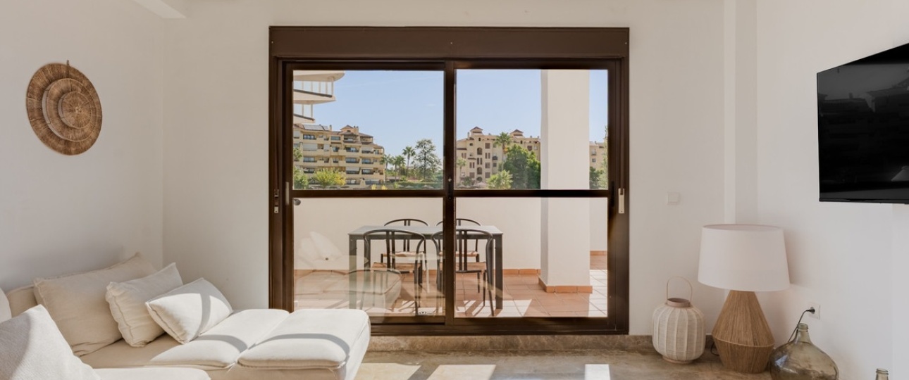 Resale - apartment - Estepona - Estepona Centro