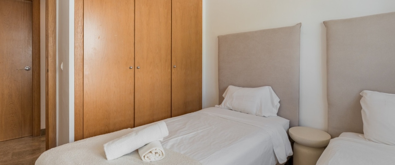 Resale - apartment - Estepona - Estepona Centro