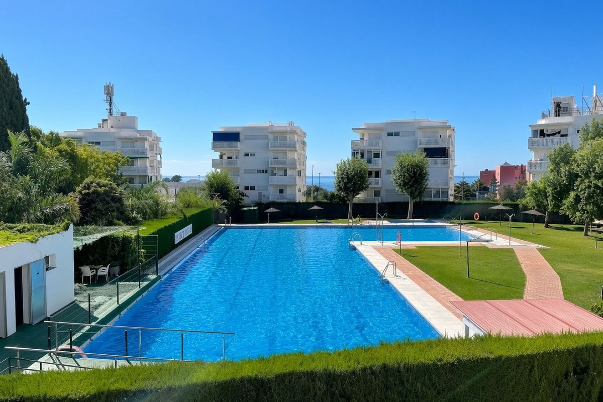 Resale - apartment - Estepona - Estepona Centro