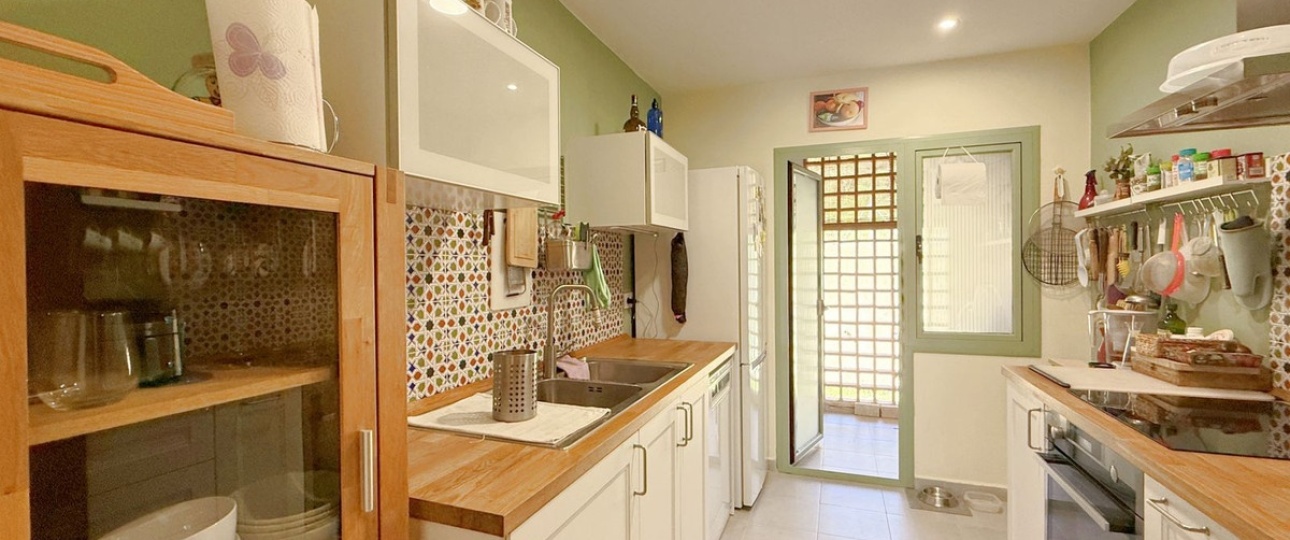 Resale - apartment - Estepona - Estepona Centro