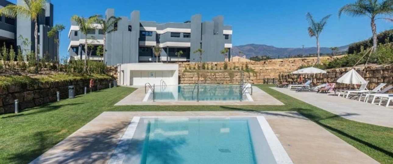 Resale - apartment - Estepona - Estepona Centro