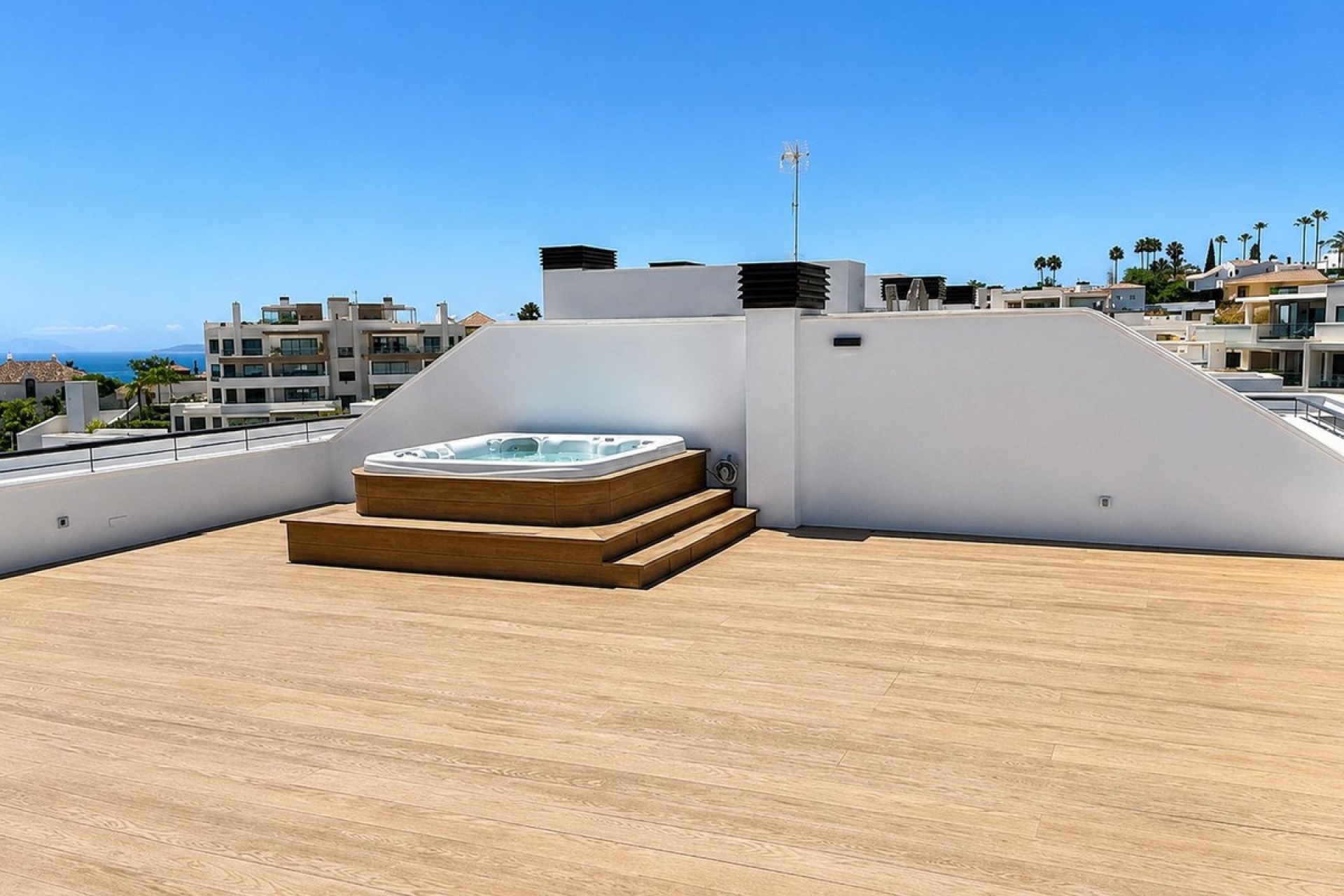 Resale - apartment - Estepona - Estepona Centro
