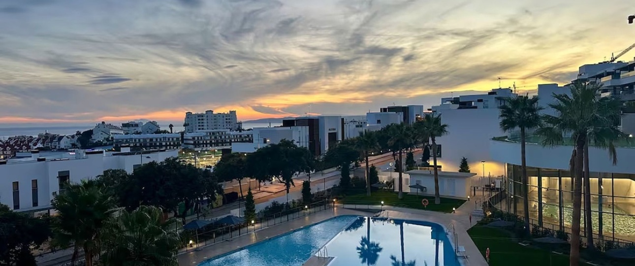 Resale - apartment - Estepona - Estepona Centro