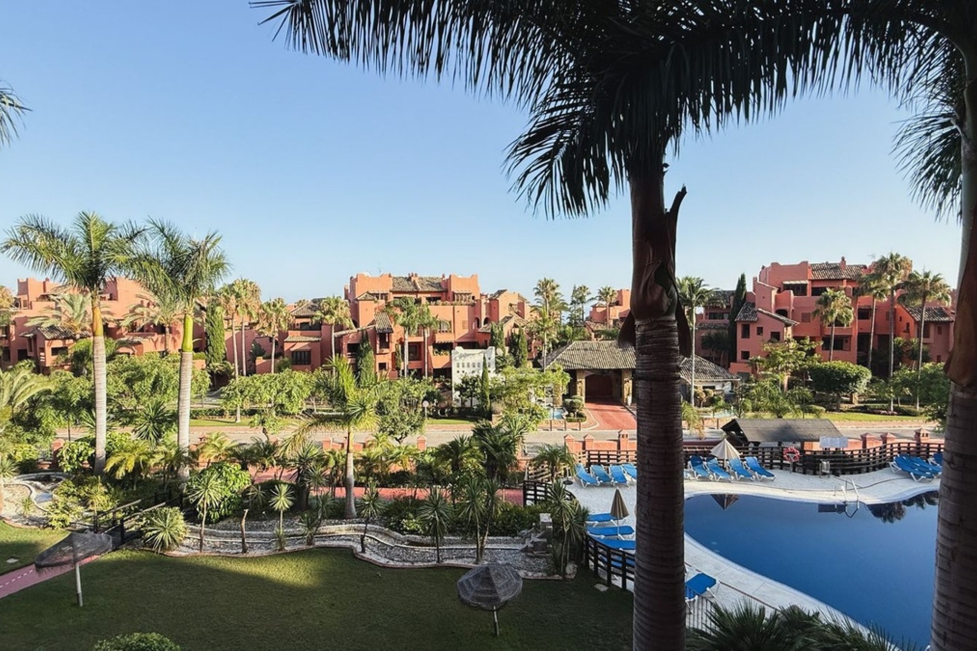 Resale - apartment - Estepona - Estepona Centro