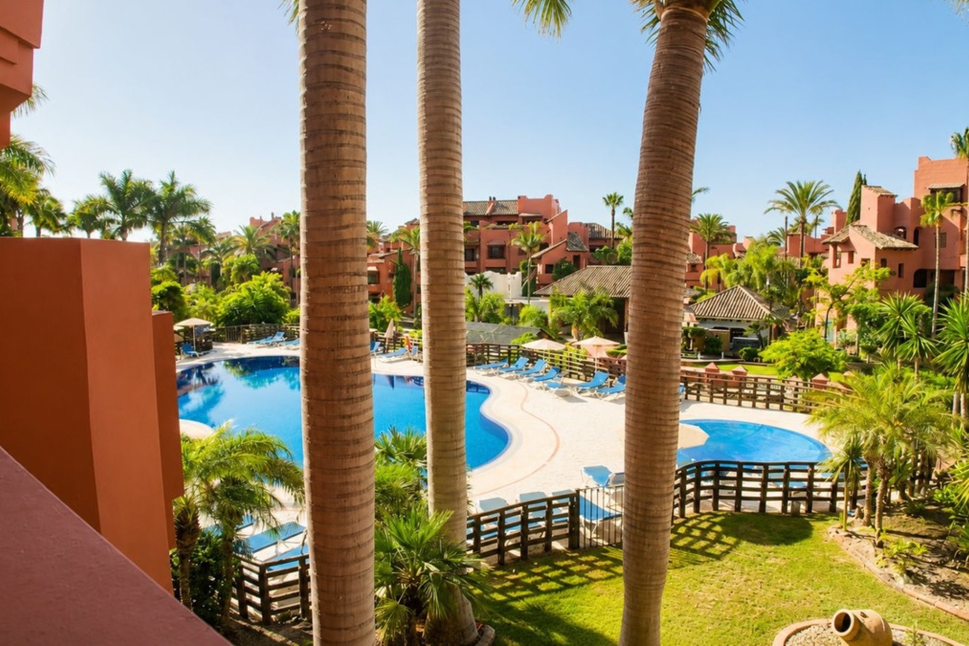 Resale - apartment - Estepona - Estepona Centro