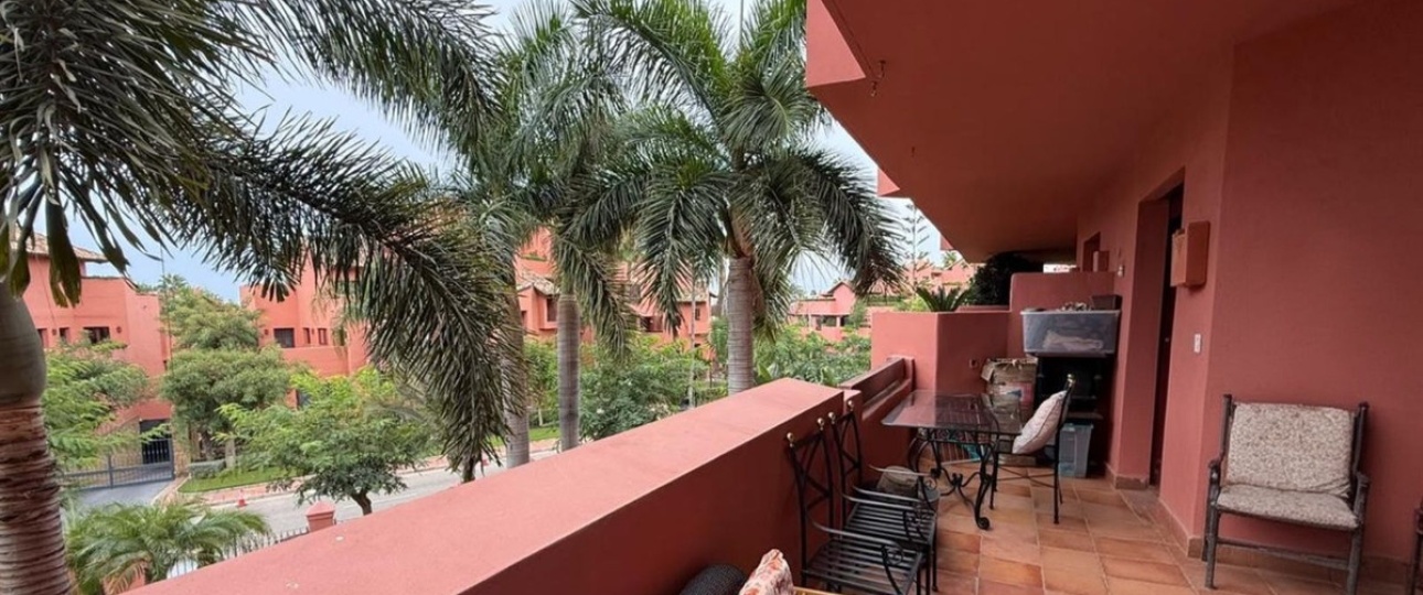 Resale - apartment - Estepona - Estepona Centro
