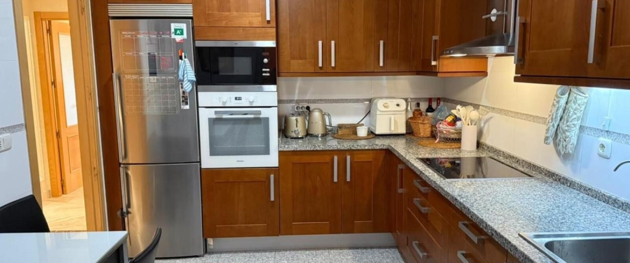Resale - apartment - Estepona - Estepona Centro