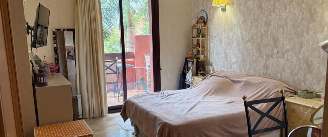 Resale - apartment - Estepona - Estepona Centro