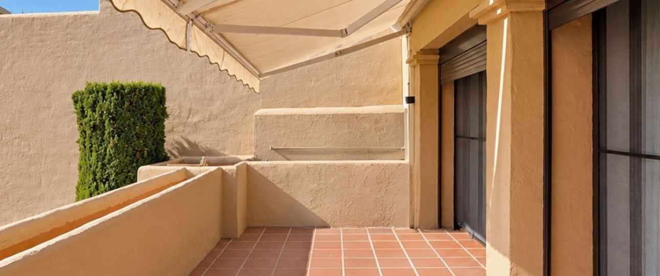 Resale - apartment - Estepona - Estepona Centro