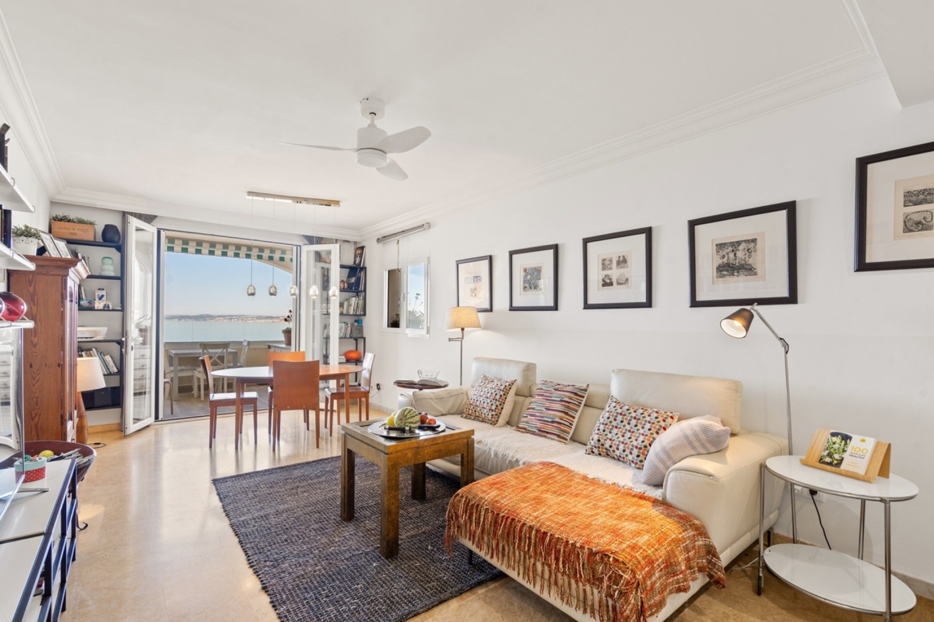 Resale - apartment - Estepona - Estepona Centro