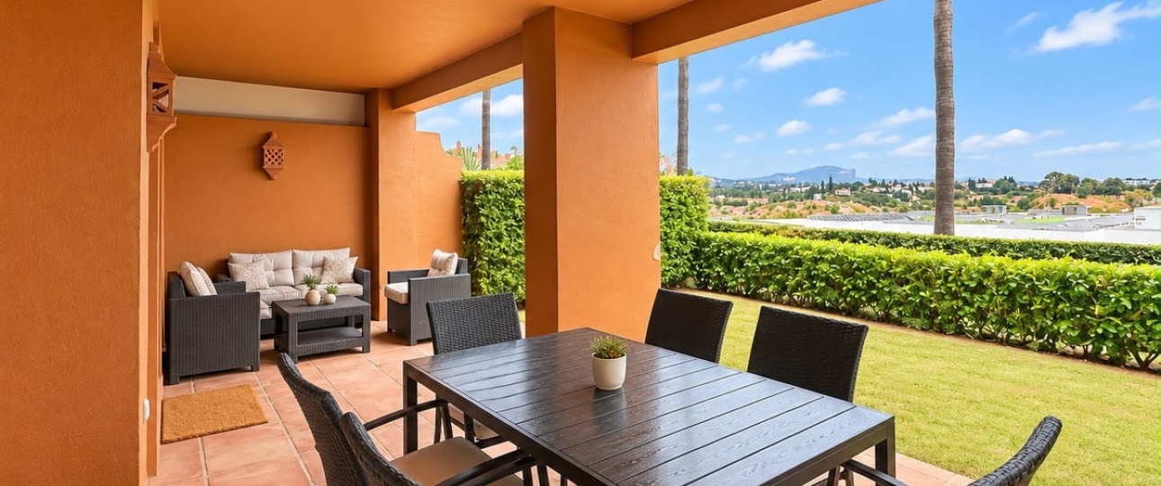 Resale - apartment - Estepona - Estepona Centro