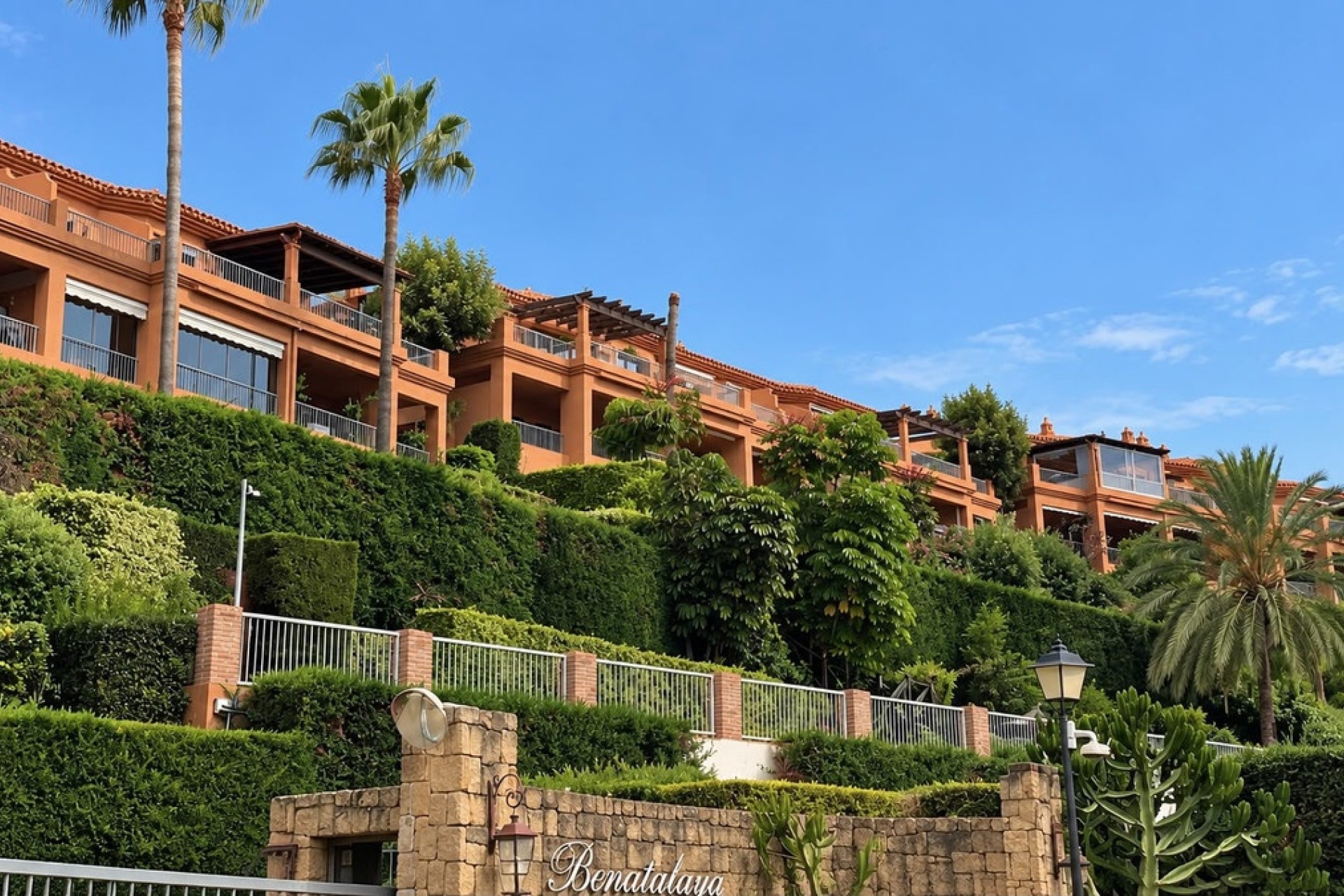 Resale - apartment - Estepona - Estepona Centro