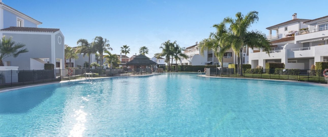 Resale - apartment - Estepona - Estepona Centro
