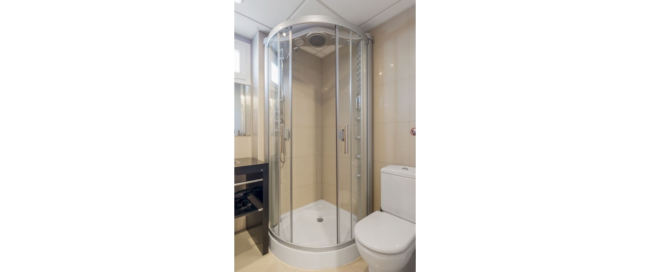 Resale - apartment - Estepona - Estepona Centro