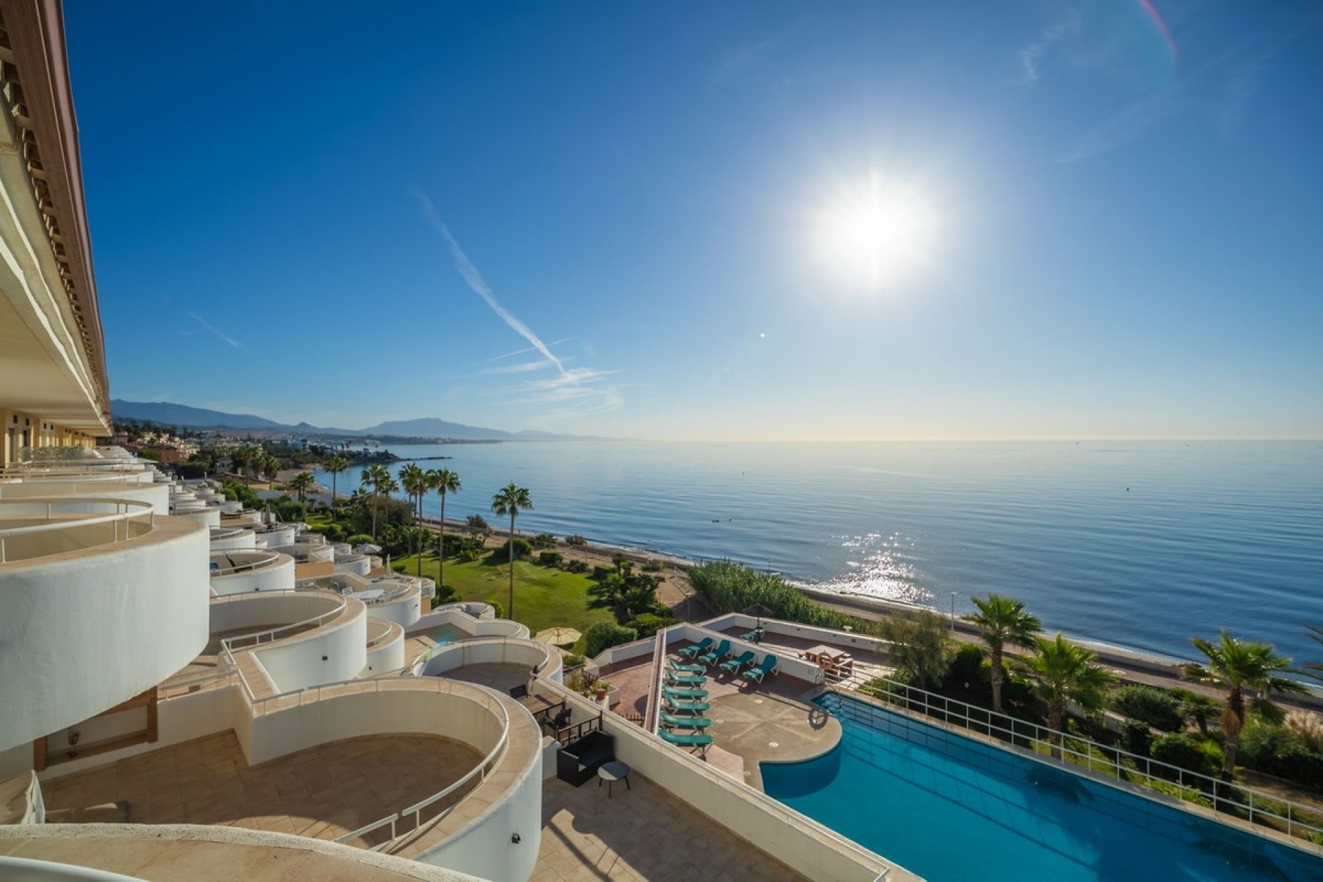 Resale - apartment - Estepona - Estepona Centro