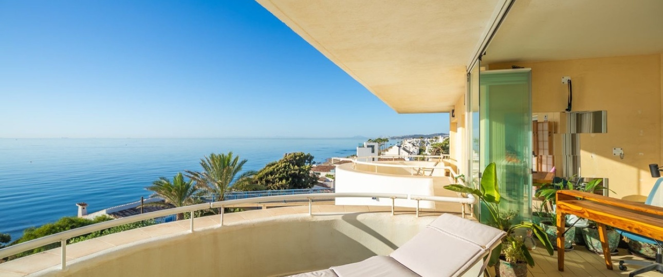 Resale - apartment - Estepona - Estepona Centro