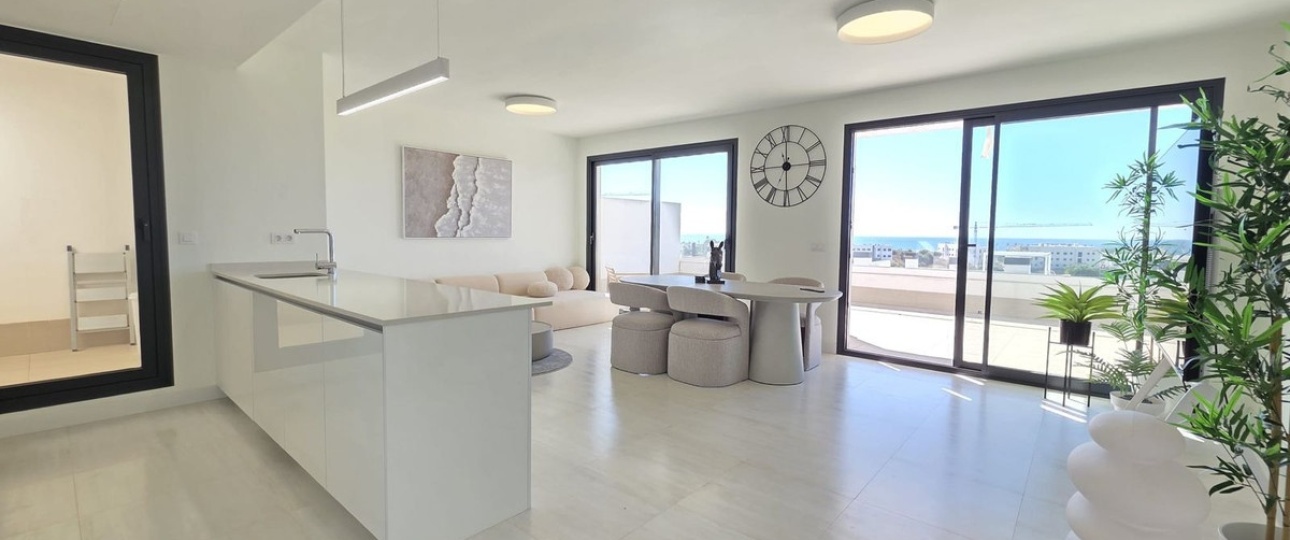 Resale - apartment - Estepona - Estepona Centro
