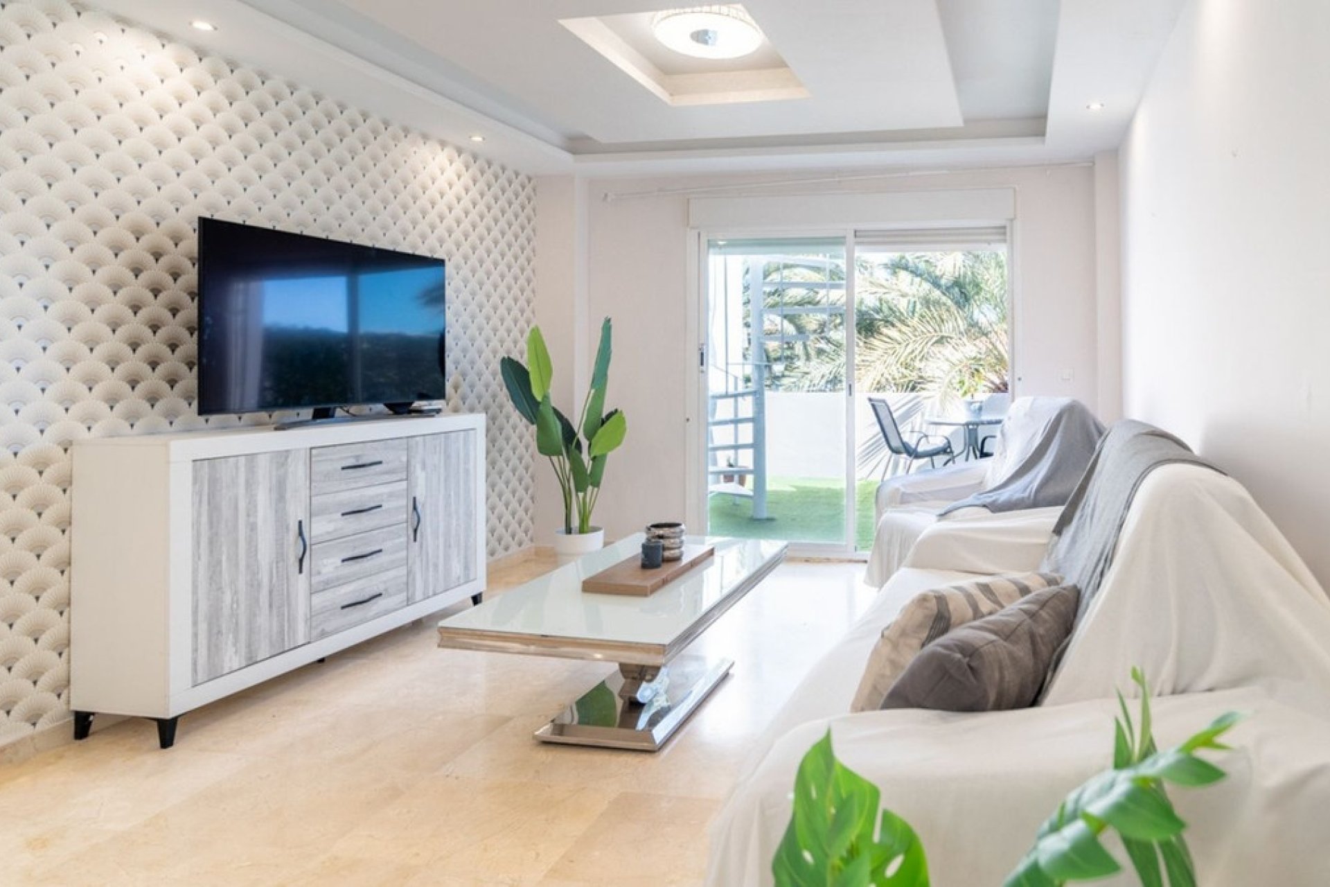 Resale - apartment - Estepona - Estepona Centro