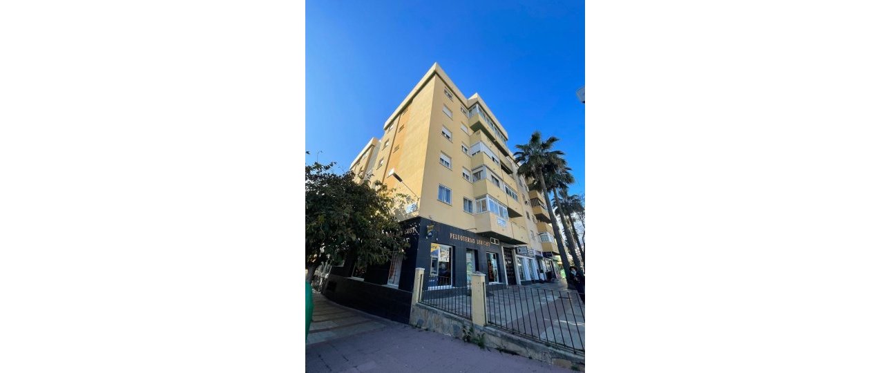 Resale - apartment - Estepona - Estepona Centro
