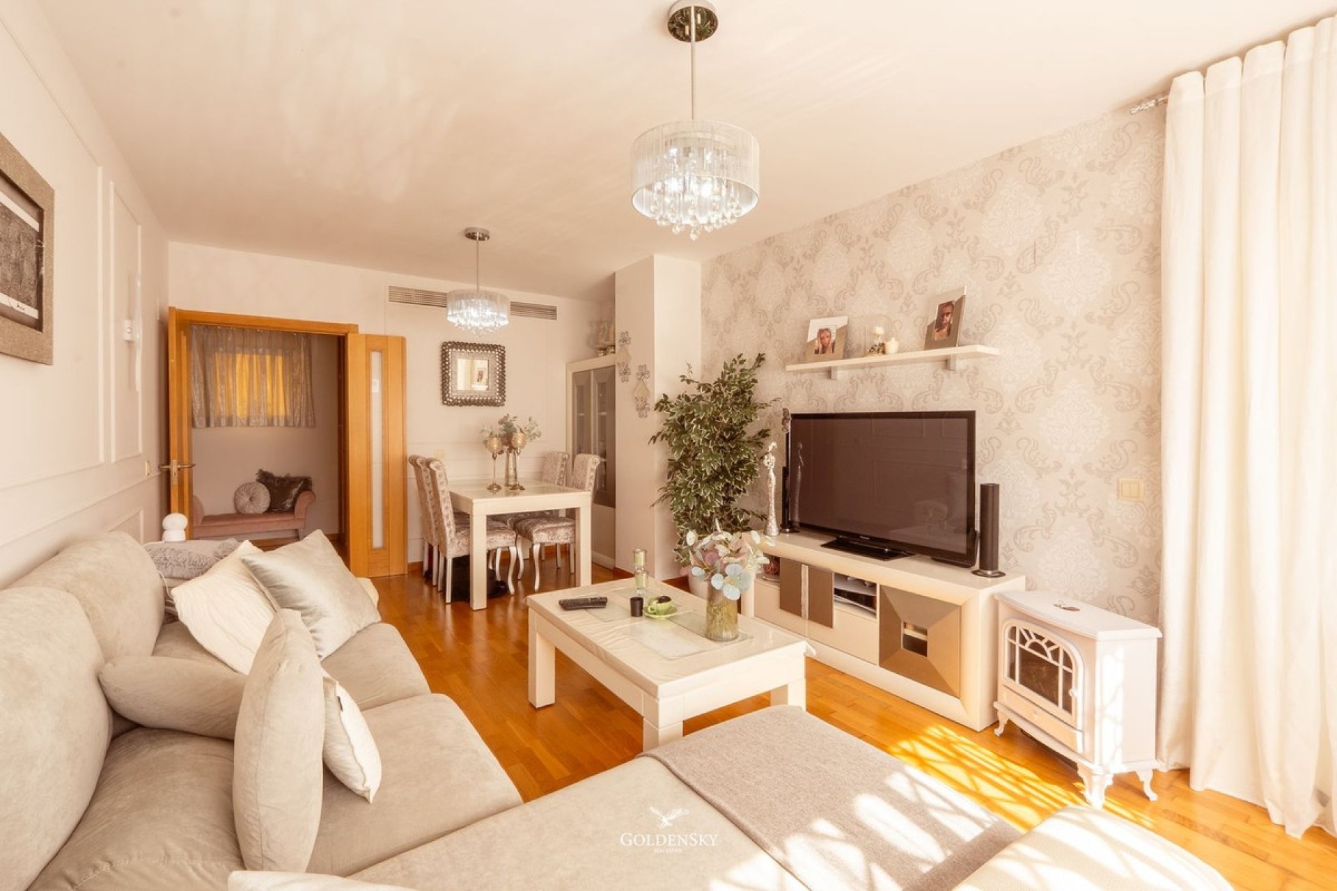 Resale - apartment - Estepona - Estepona Centro