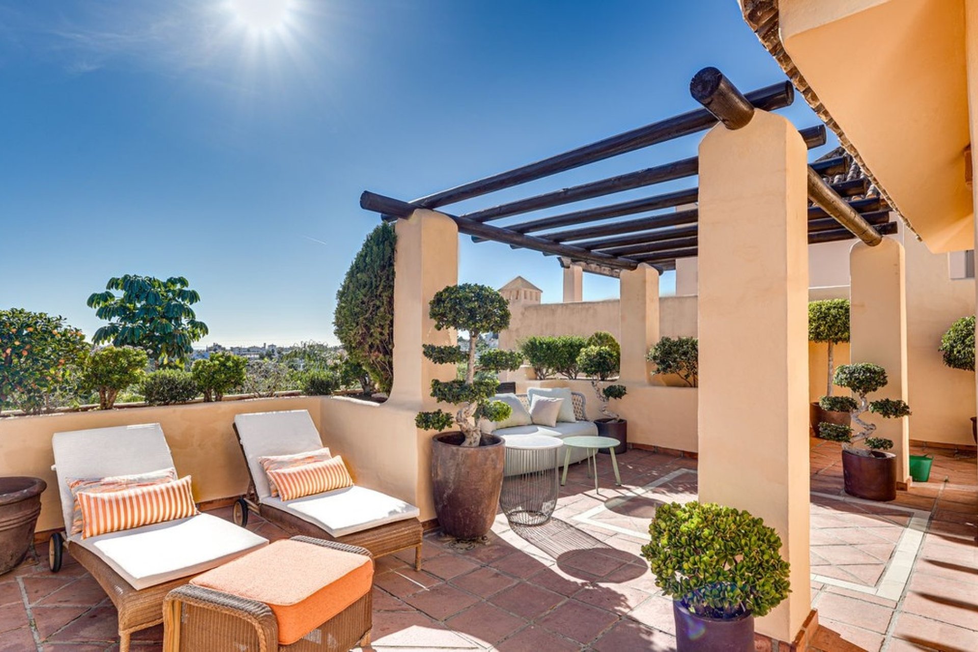Resale - apartment - Estepona - Estepona Centro