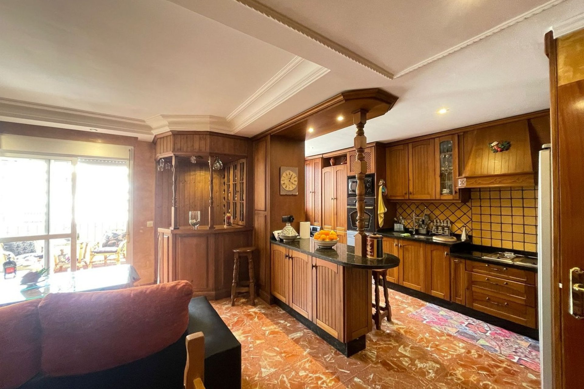 Resale - apartment - Estepona - Estepona Centro