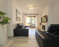 Resale - apartment - Estepona - Hacienda del Sol