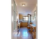 Resale - apartment - Estepona - Hacienda del Sol