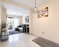 Resale - apartment - Estepona - Hacienda del Sol