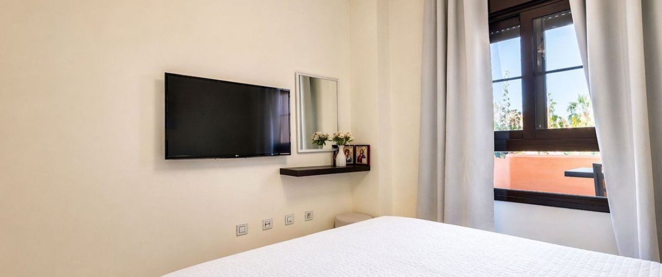 Resale - apartment - Estepona - Hacienda del Sol